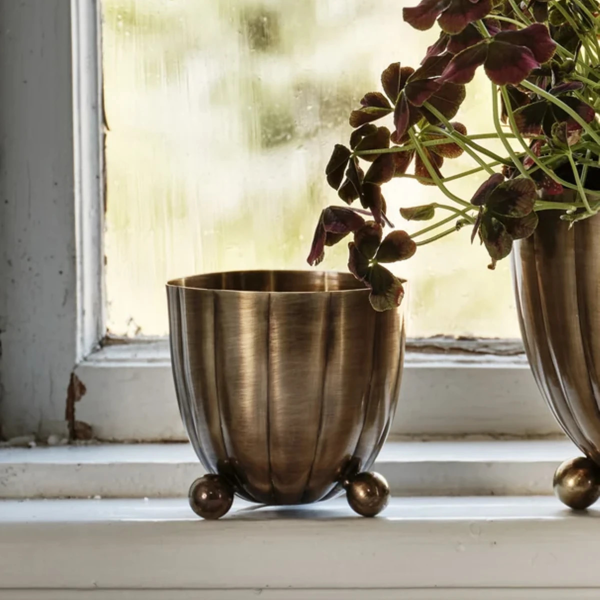Dekorativní květináč Vilmer - antik mosaz - Strömshaga AB - 8,5 x 8,5 cm - prodej obalů - 1 ks