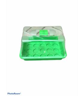 Skleníky a minipařeniště