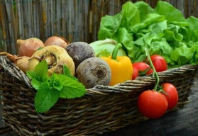 Okrasný záhon vytvoříte i ze zeleniny, navíc bude užitečný